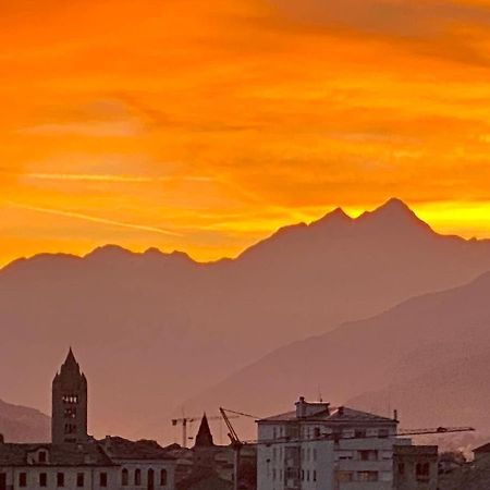 Attico Bellavista Lägenhet Aosta Exteriör bild